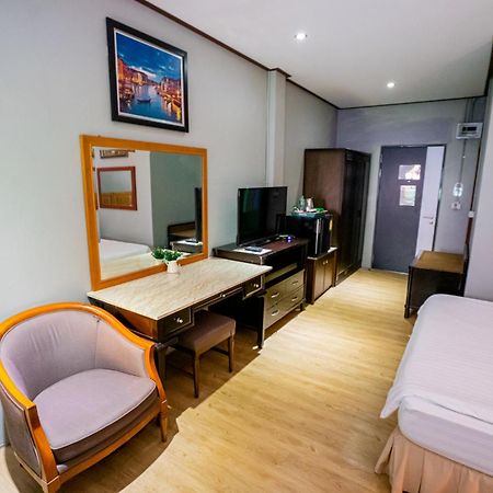 Ban Mai Vintage Hotel Pakcsong Kültér fotó