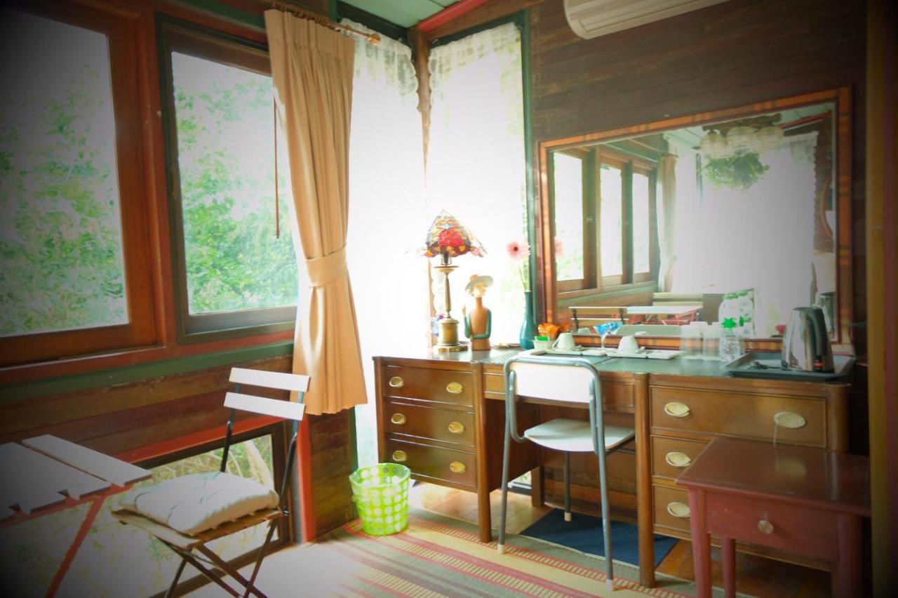 Ban Mai Vintage Hotel Pakcsong Kültér fotó