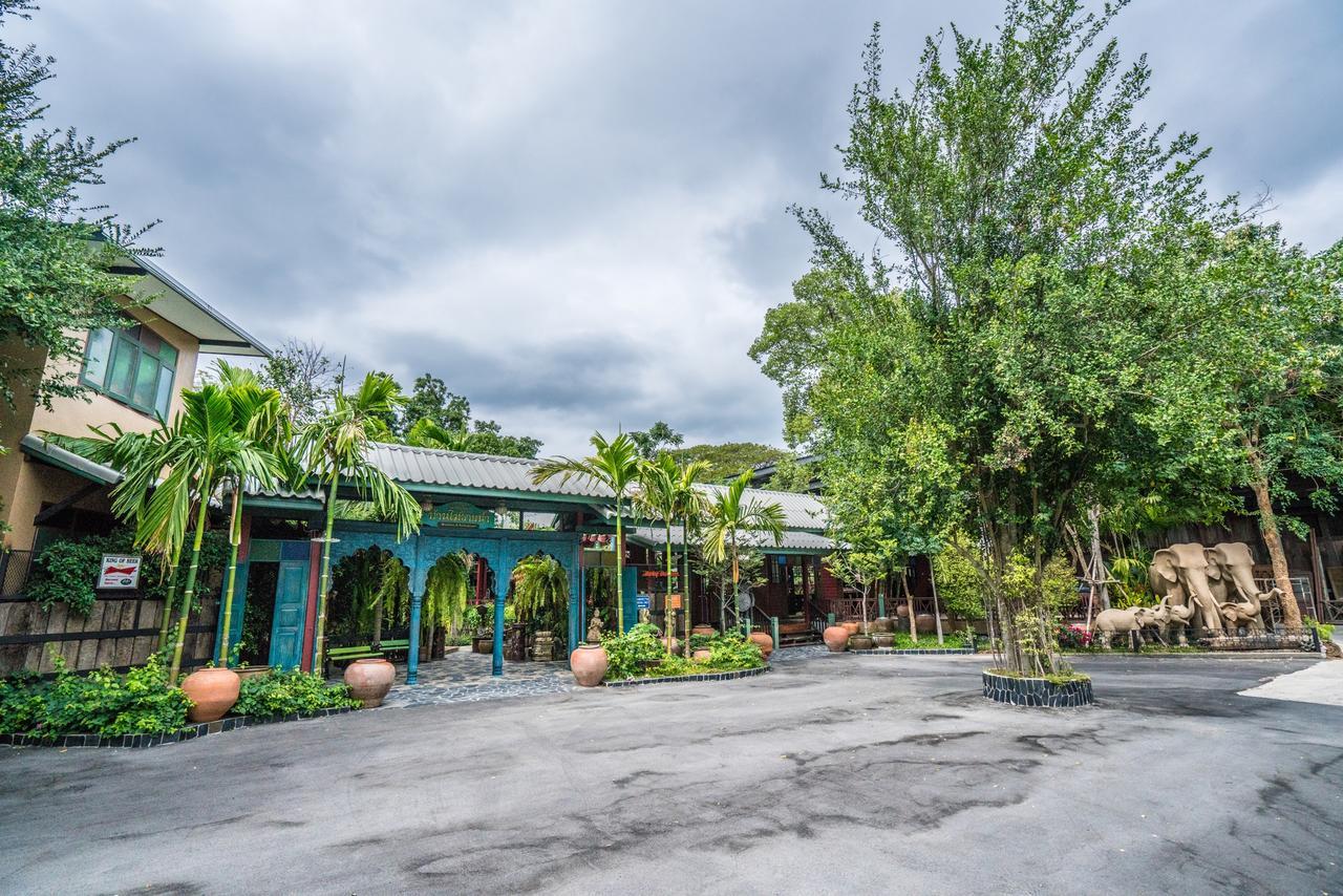 Ban Mai Vintage Hotel Pakcsong Kültér fotó