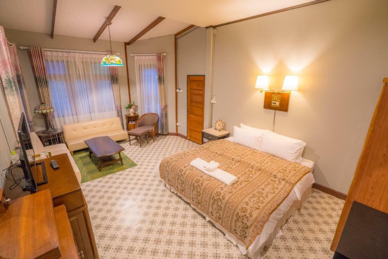 Ban Mai Vintage Hotel Pakcsong Kültér fotó