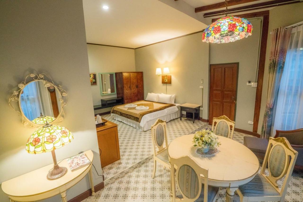 Ban Mai Vintage Hotel Pakcsong Kültér fotó